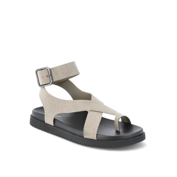 No Boundaries Women's X-Strap Toe Loop Sandals- NWT - Picture 1 of 4